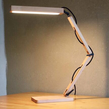 Vollspektrum Tageslichtlampe "Pivo" für den Schreibtisch|Büro|Homeoffice, Massivholz Buche|Eiche, handgefertigt